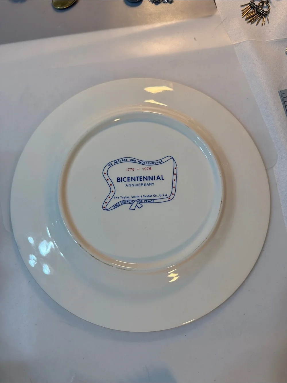 Vintage TST 1776-1976 US Bicentennial Liberty Bell Commemorative Plate GUC